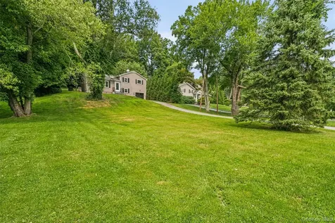17 Ridge Road Cortlandt Manor NY 10567