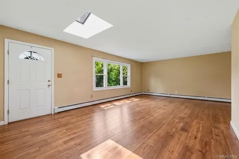 17 Ridge Road Cortlandt Manor NY 10567