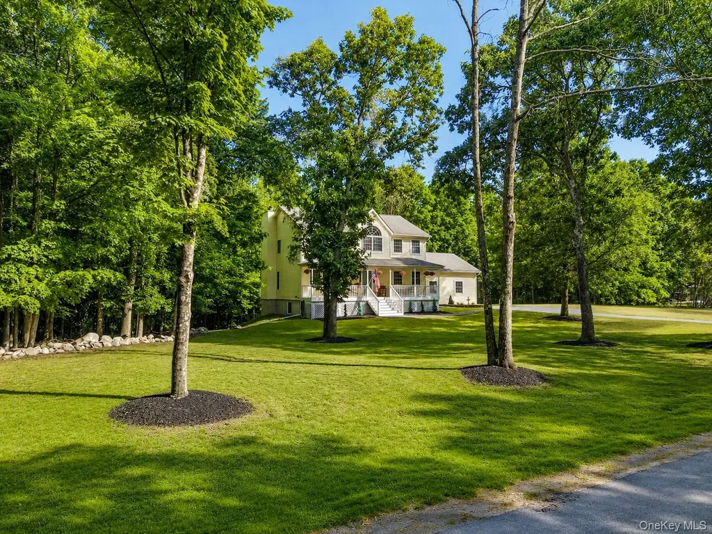 55 Fairway Drive Johnson NY 10933