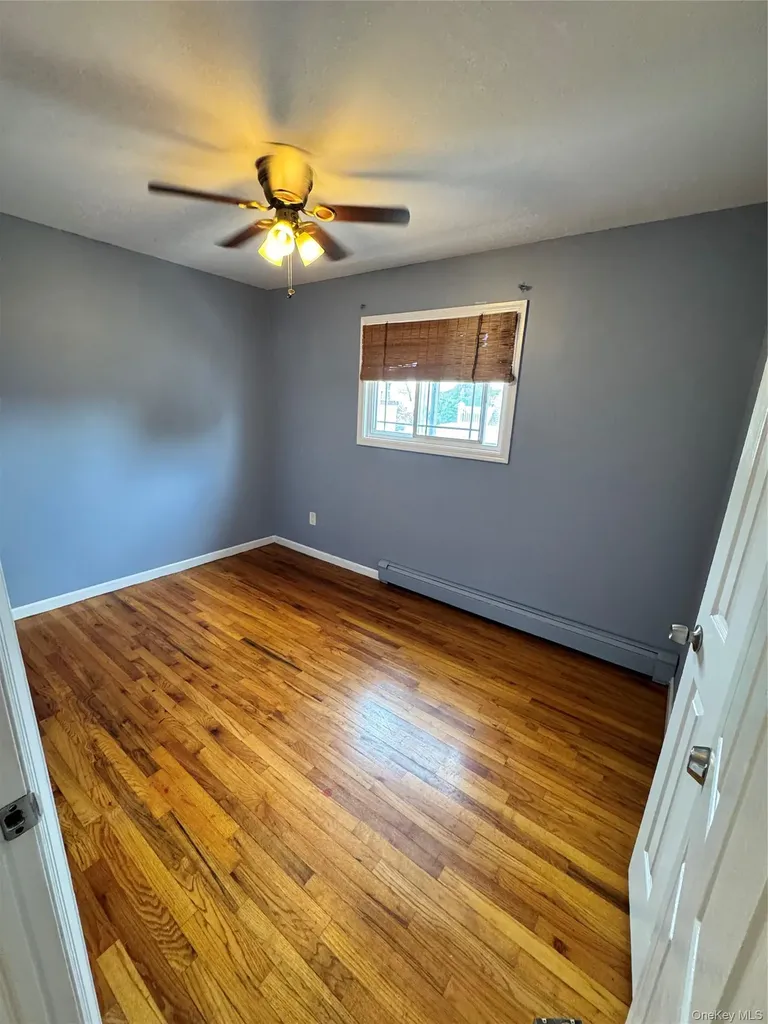 113 W Hudson Street Long Beach NY 11561