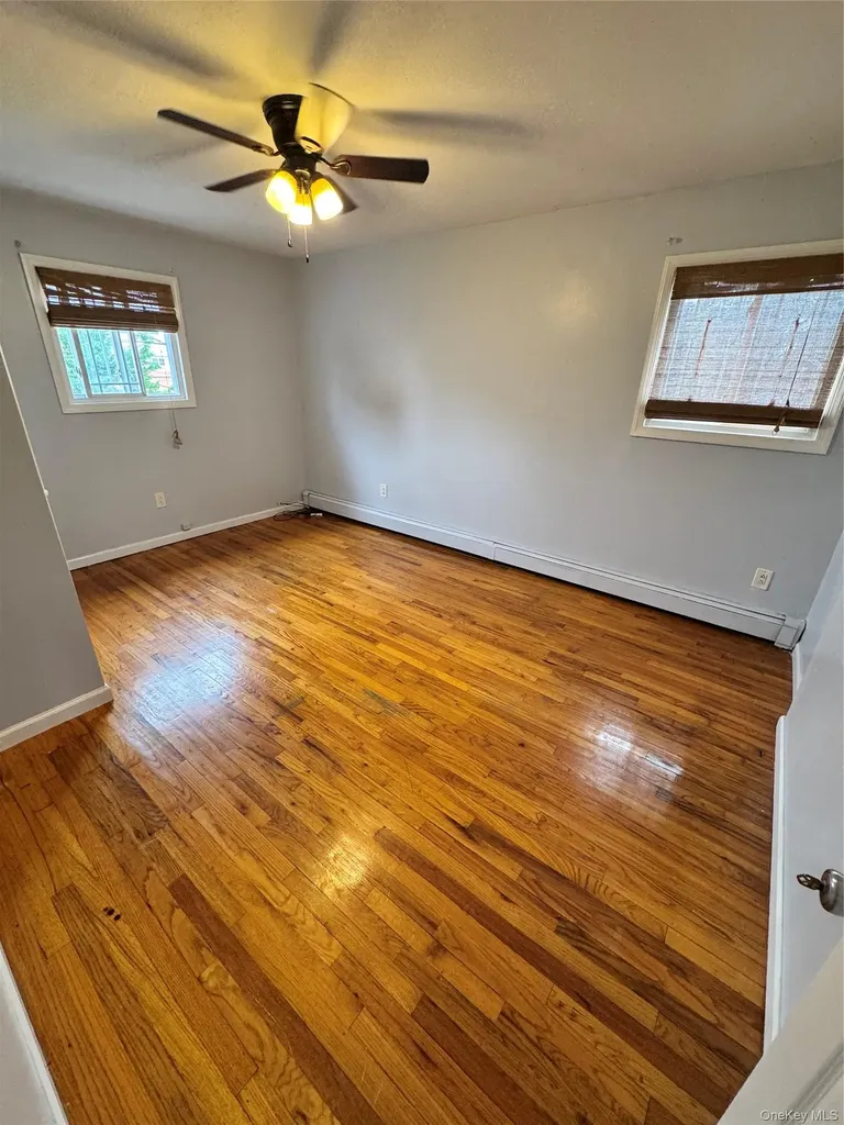 113 W Hudson Street Long Beach NY 11561