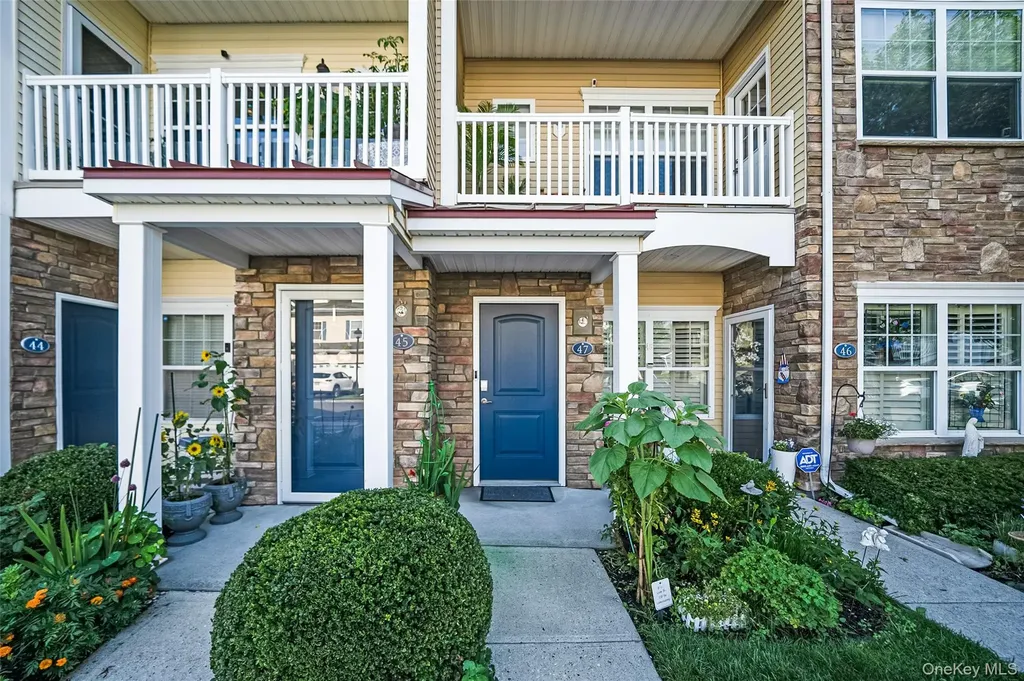 47 Barley Lane Patchogue NY 11772