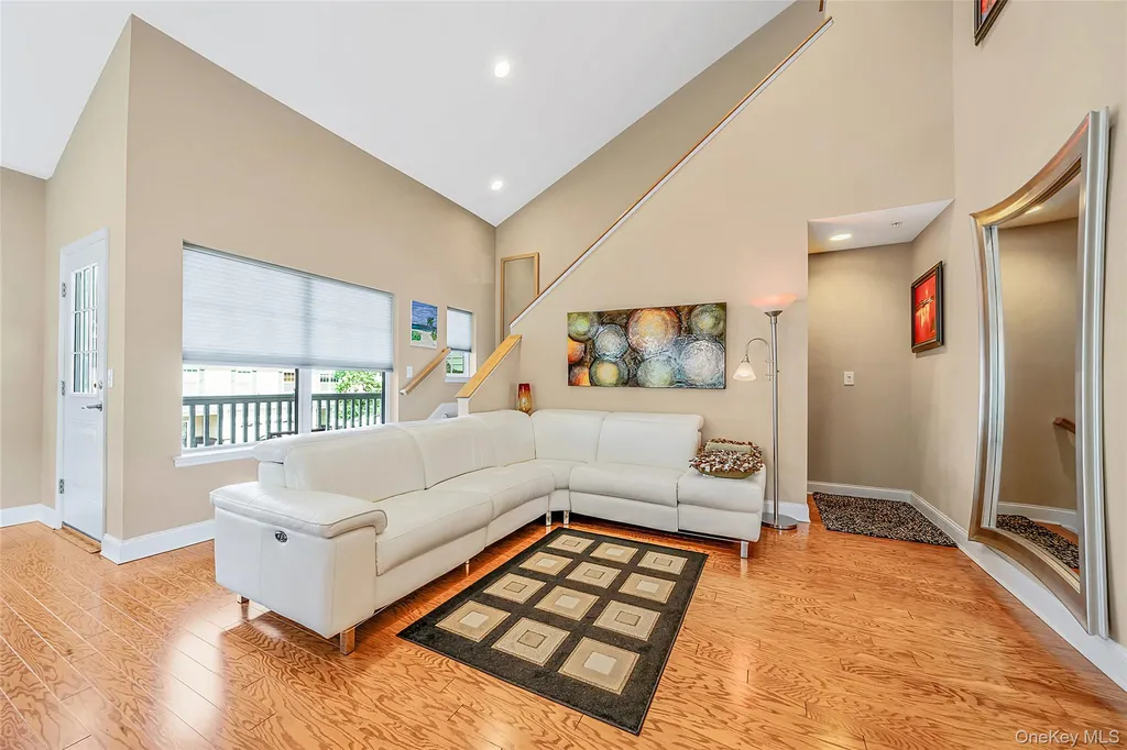 47 Barley Lane Patchogue NY 11772