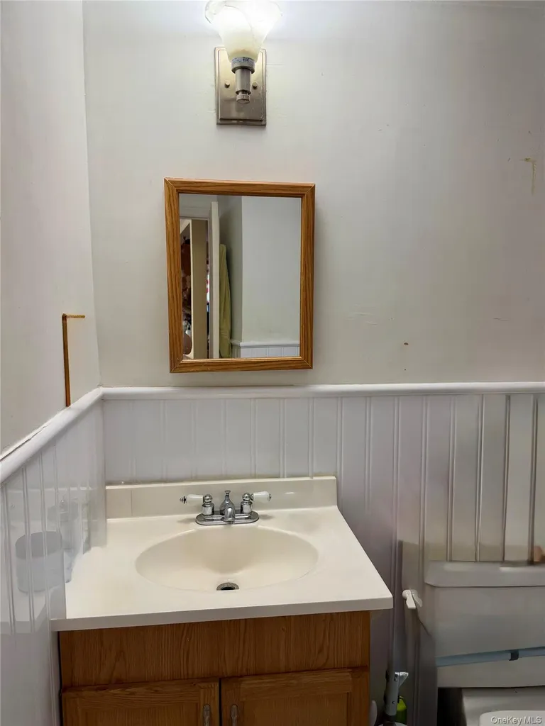 131 Ethel Street Valley Stream NY 11580