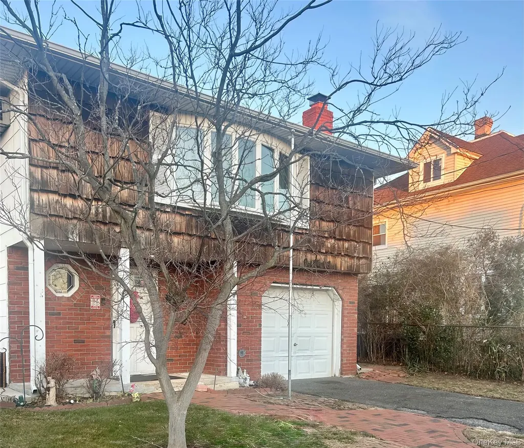 131 Ethel Street Valley Stream NY 11580