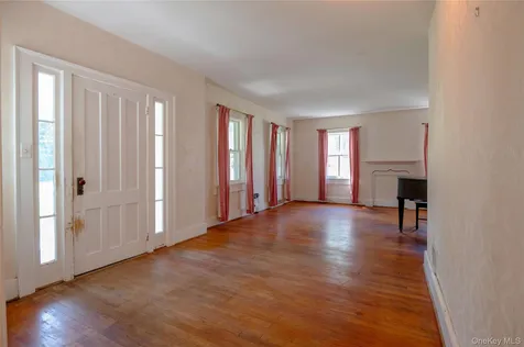 1402 Albany Avenue Kinderhook NY 12184