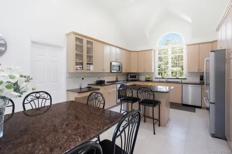 15 Ellis Drive White Plains NY 10605