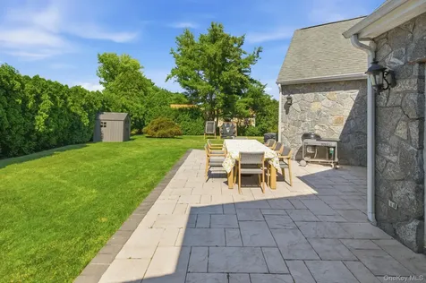15 Ellis Drive White Plains NY 10605