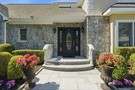 15 Ellis Drive White Plains NY 10605