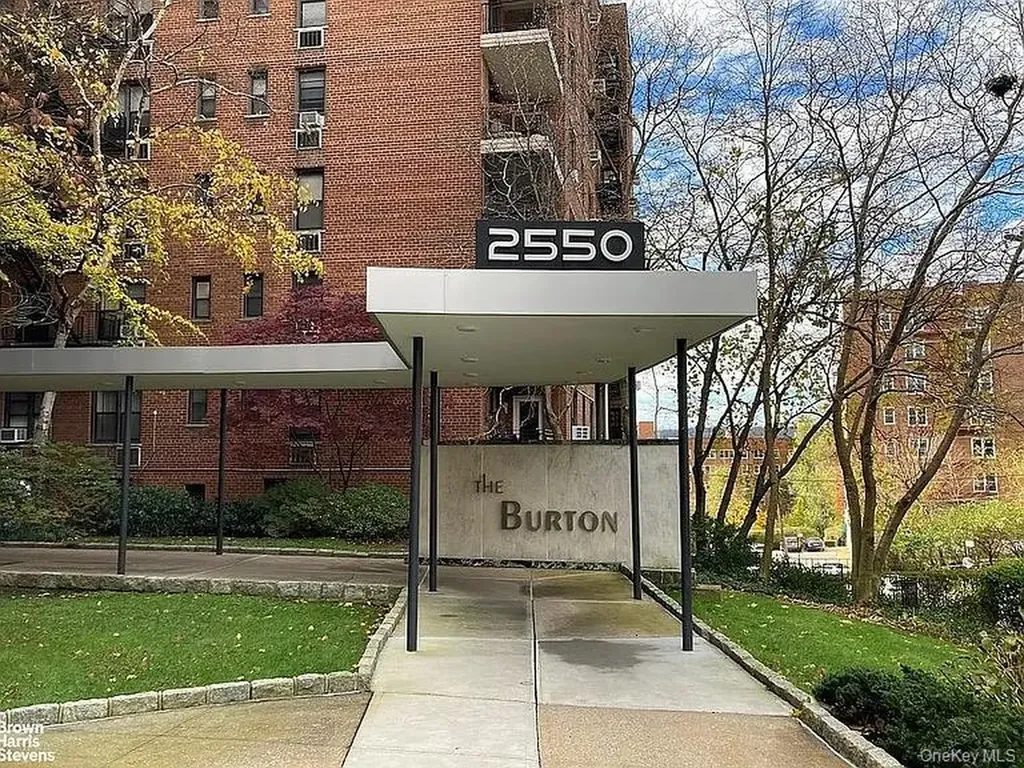 2550 Independence Avenue Bronx NY 10463