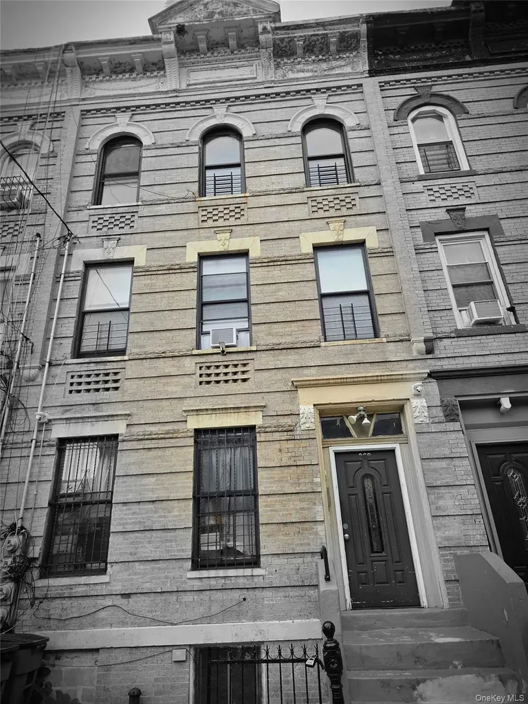 368 New Jersey Avenue Brooklyn NY 11207