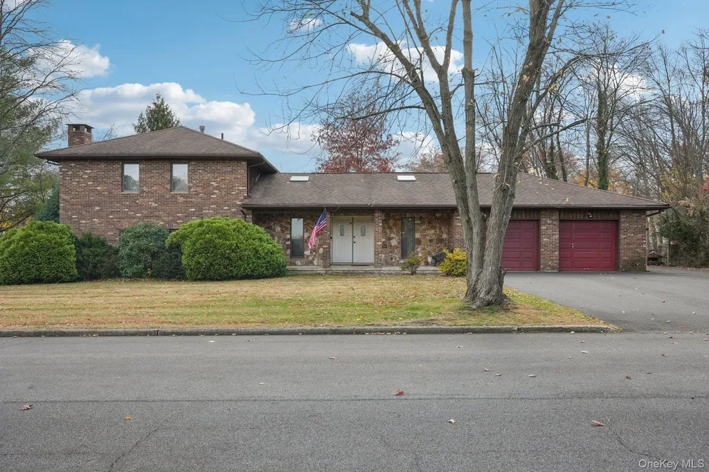24 Brenda Lane Bardonia NY 10954