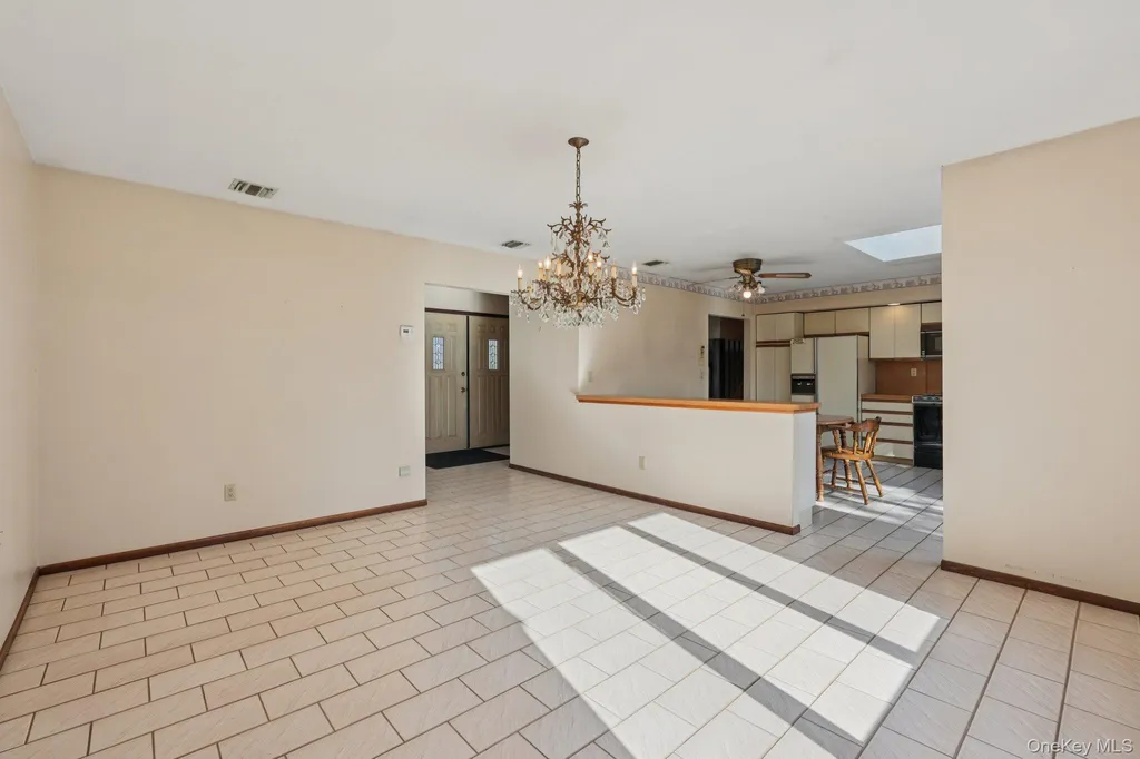 24 Brenda Lane Bardonia NY 10954