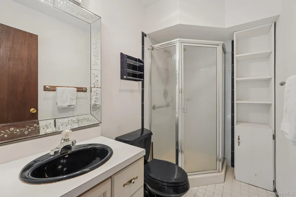 24 Brenda Lane Bardonia NY 10954