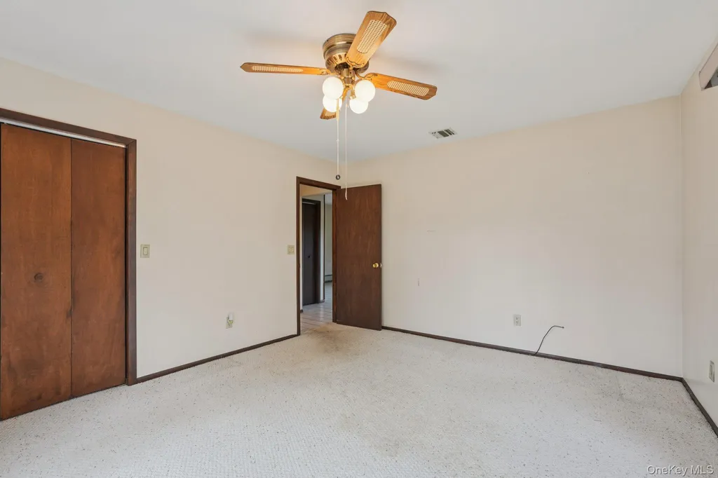24 Brenda Lane Bardonia NY 10954