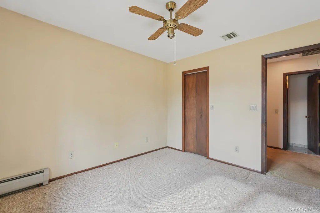 24 Brenda Lane Bardonia NY 10954