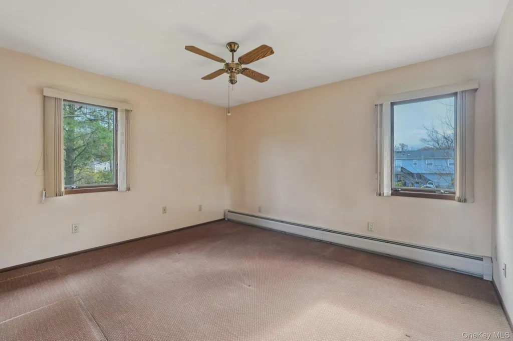 24 Brenda Lane Bardonia NY 10954