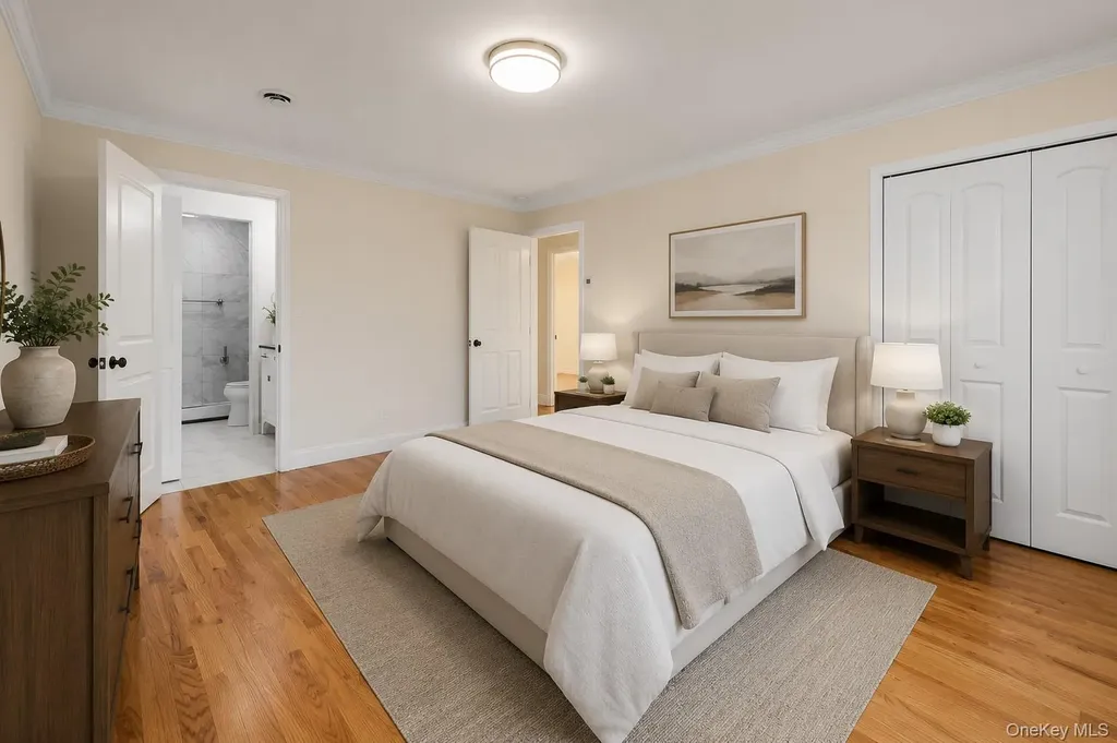 44 W Penn Street Long Beach NY 11561