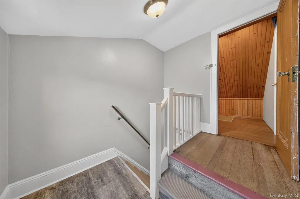 3822 205th Street Bayside NY 11361