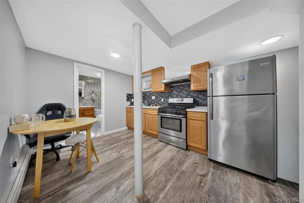 3822 205th Street Bayside NY 11361