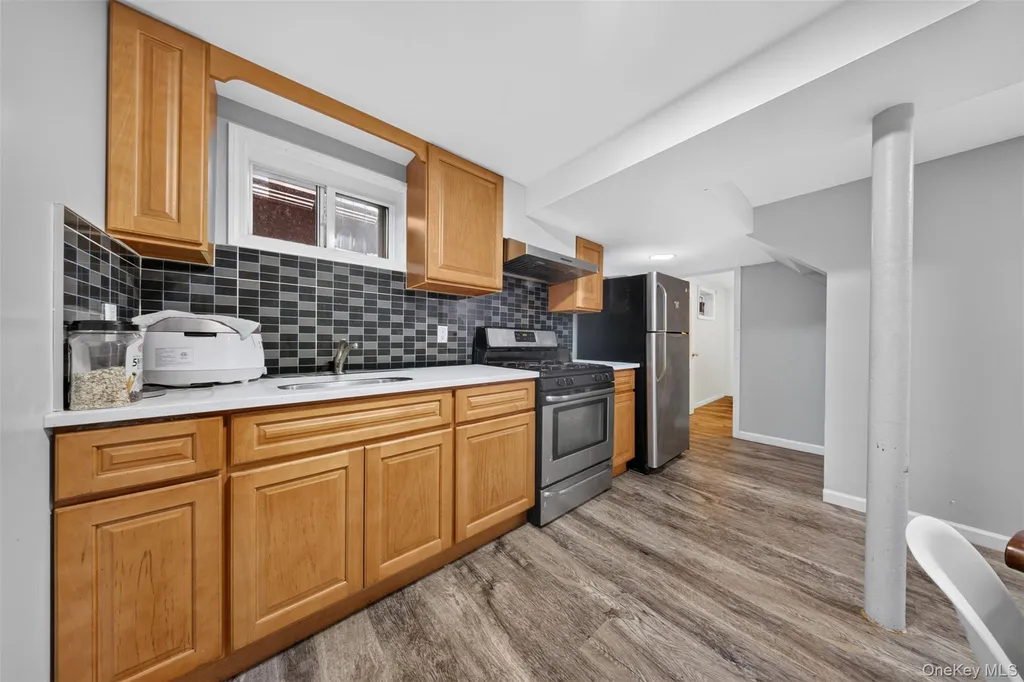 3822 205th Street Bayside NY 11361