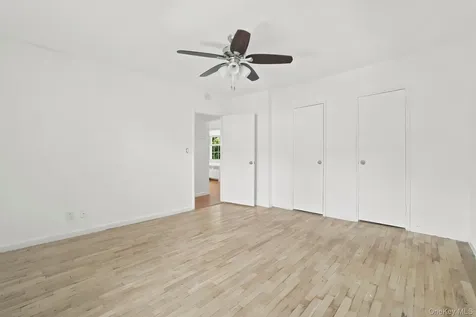 186 Pinewood Road Hartsdale NY 10530