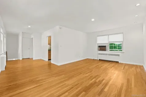 186 Pinewood Road Hartsdale NY 10530