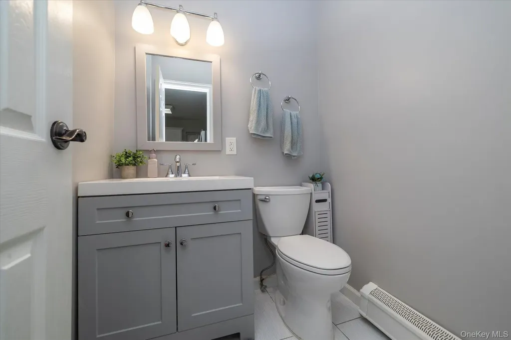1861 Grand Avenue Baldwin NY 11510
