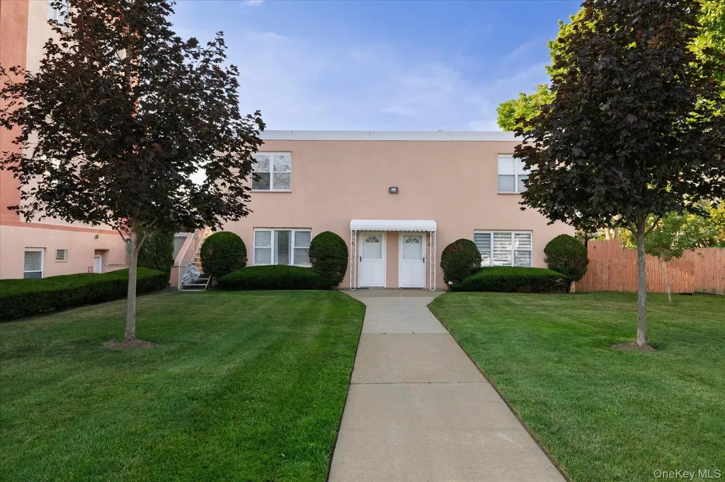 1861 Grand Avenue Baldwin NY 11510