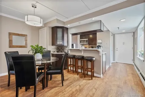 123 Mamaroneck Avenue Mamaroneck NY 10543