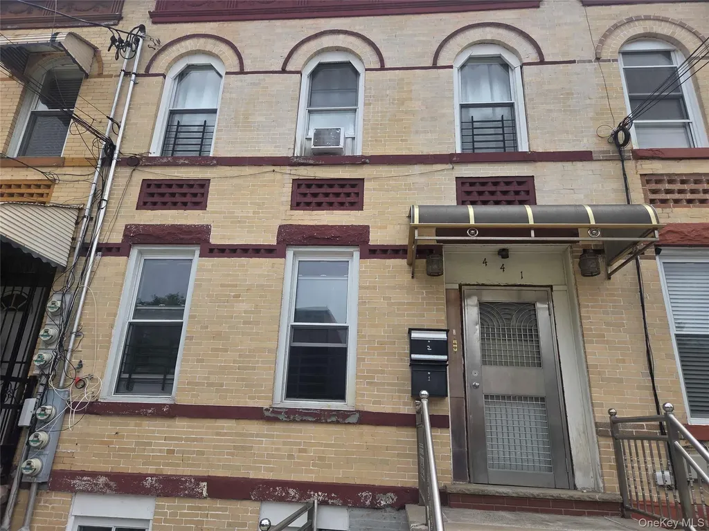 441 Ashford Street Brooklyn NY 11207