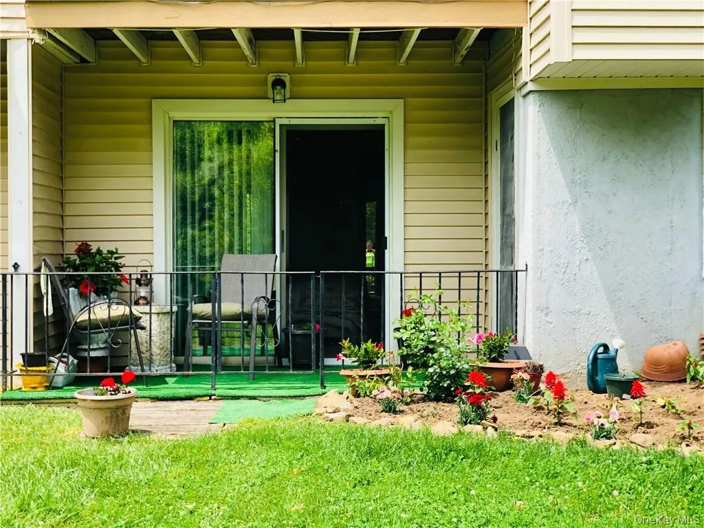 315 Fox Run Lane Carmel NY 10512