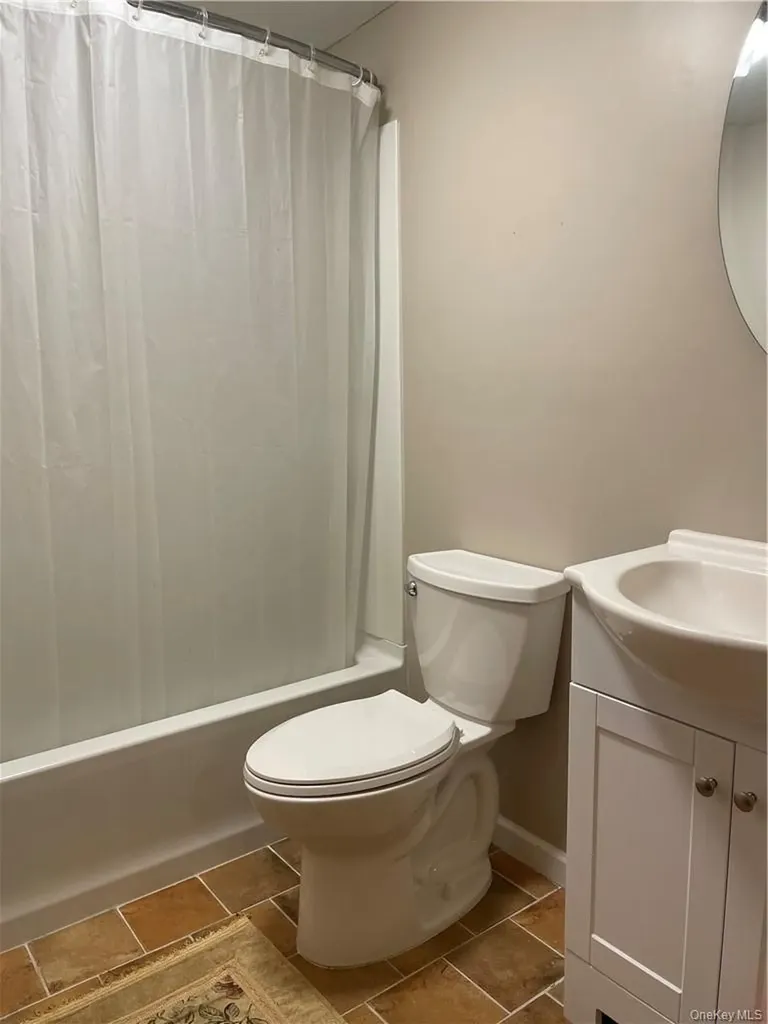 315 Fox Run Lane Carmel NY 10512