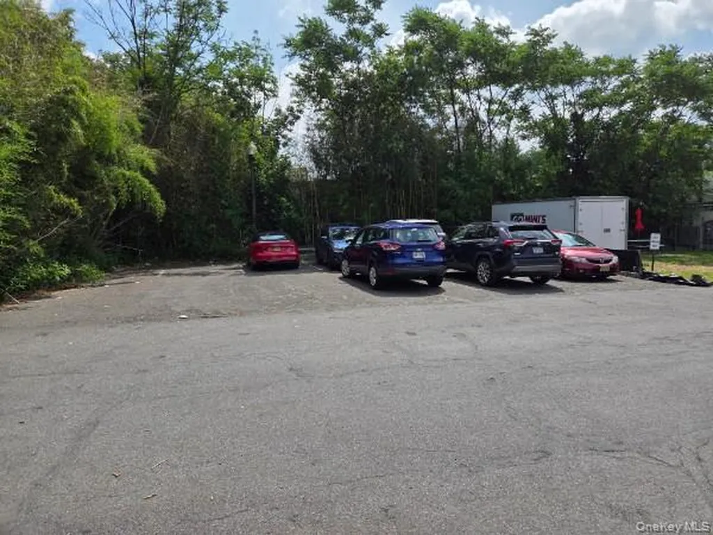 75 E Central Avenue Pearl River NY 10965