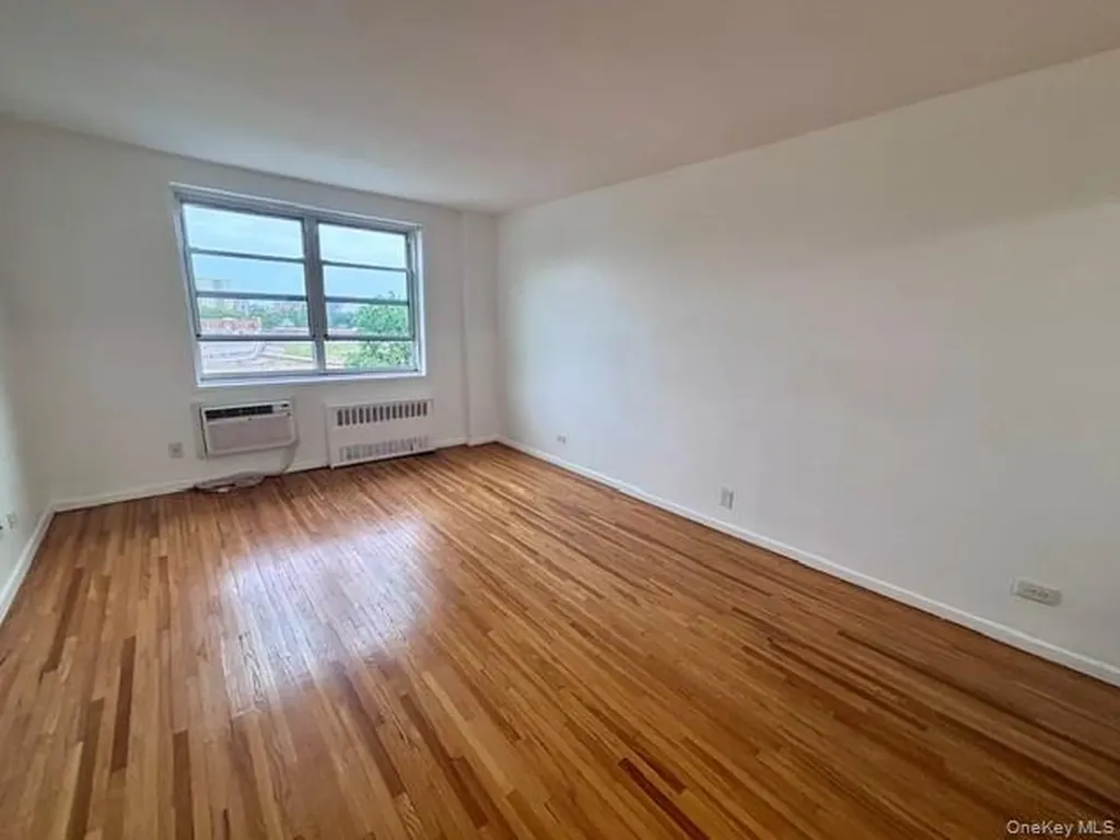 3363 Sedgwick Avenue Bronx NY 10463