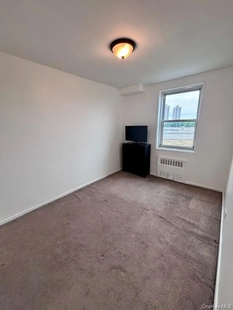 3363 Sedgwick Avenue Bronx NY 10463