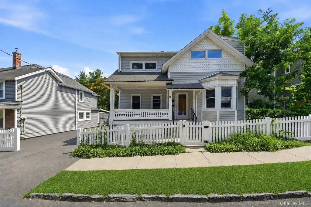 86 Maple Street Dobbs Ferry NY 10522