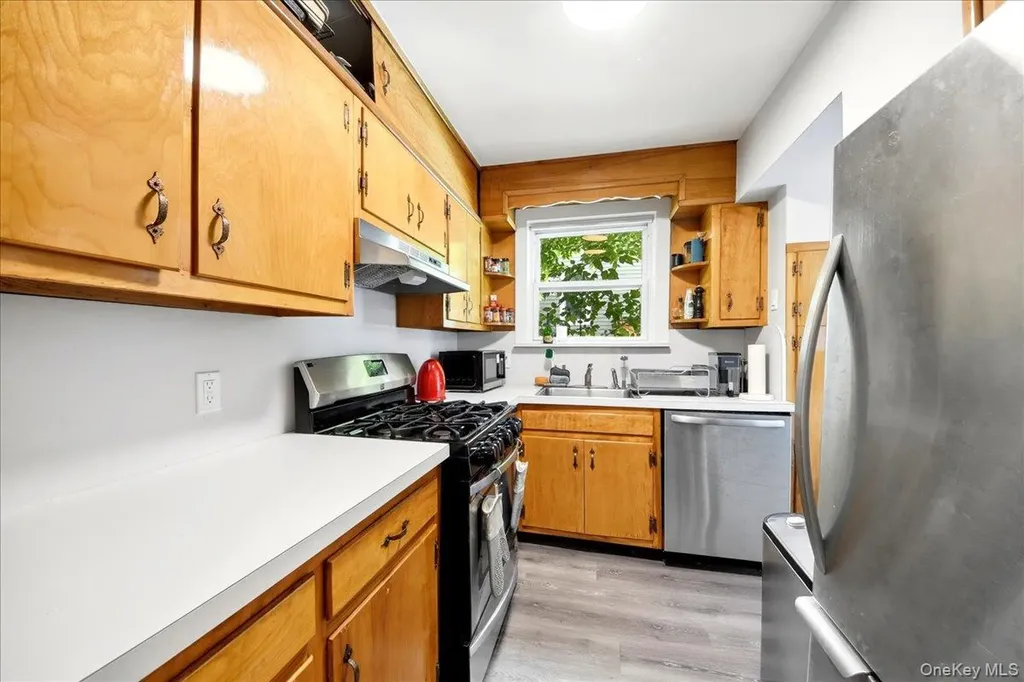 86 Maple Street Dobbs Ferry NY 10522
