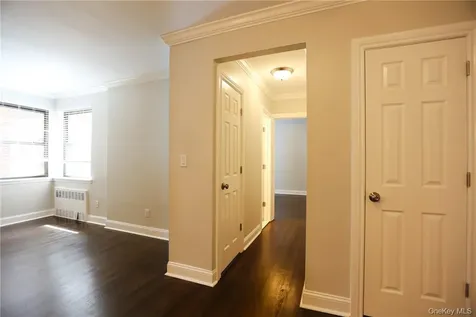 140 E Hartsdale Avenue Hartsdale NY 10530