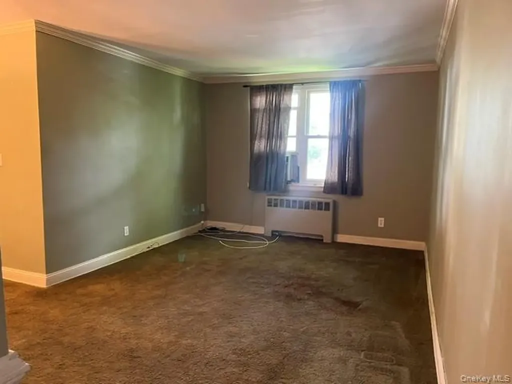 275 Maple Avenue Rockville Centre NY 11570