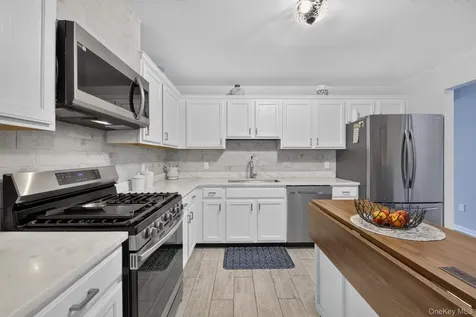 64 Twin Ponds Drive Kingston NY 12401