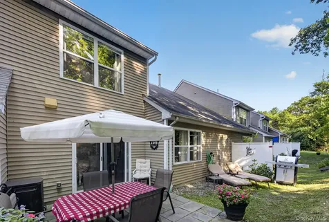 64 Twin Ponds Drive Kingston NY 12401