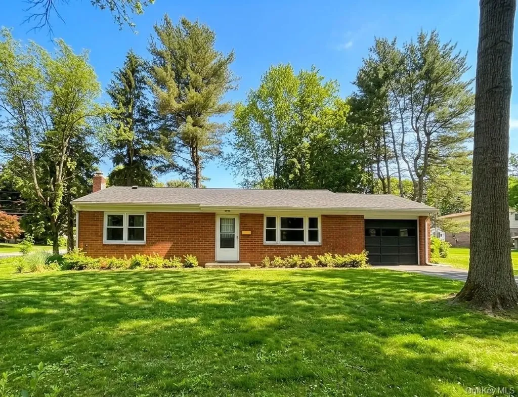 1 Margaret Street Red Hook NY 12571