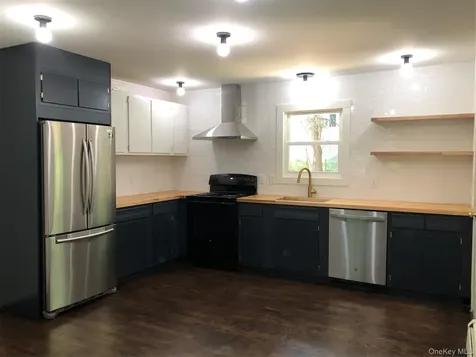 1 Margaret Street Red Hook NY 12571