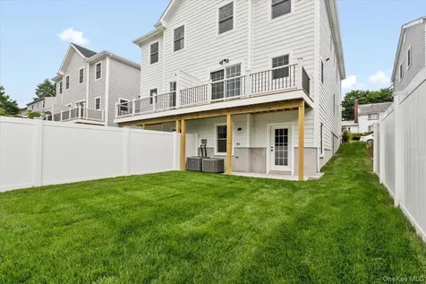 109 Park Avenue West Harrison NY 10604