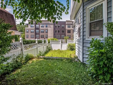 4 Depew Street Pleasantville NY 10570