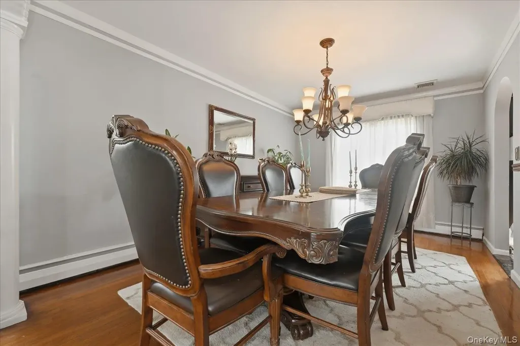 844 Park Lane North Woodmere NY 11581