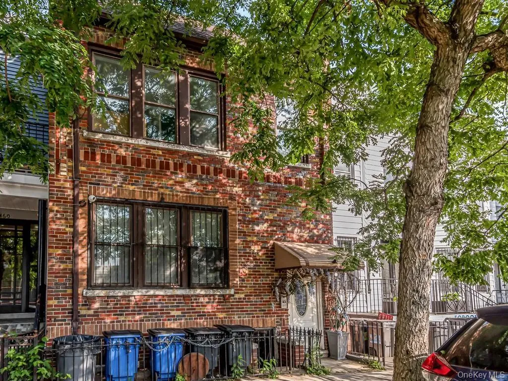2458 Lorillard Place Bronx NY 10458