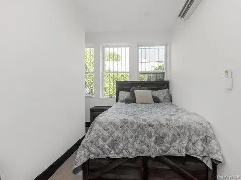 2458 Lorillard Place Bronx NY 10458