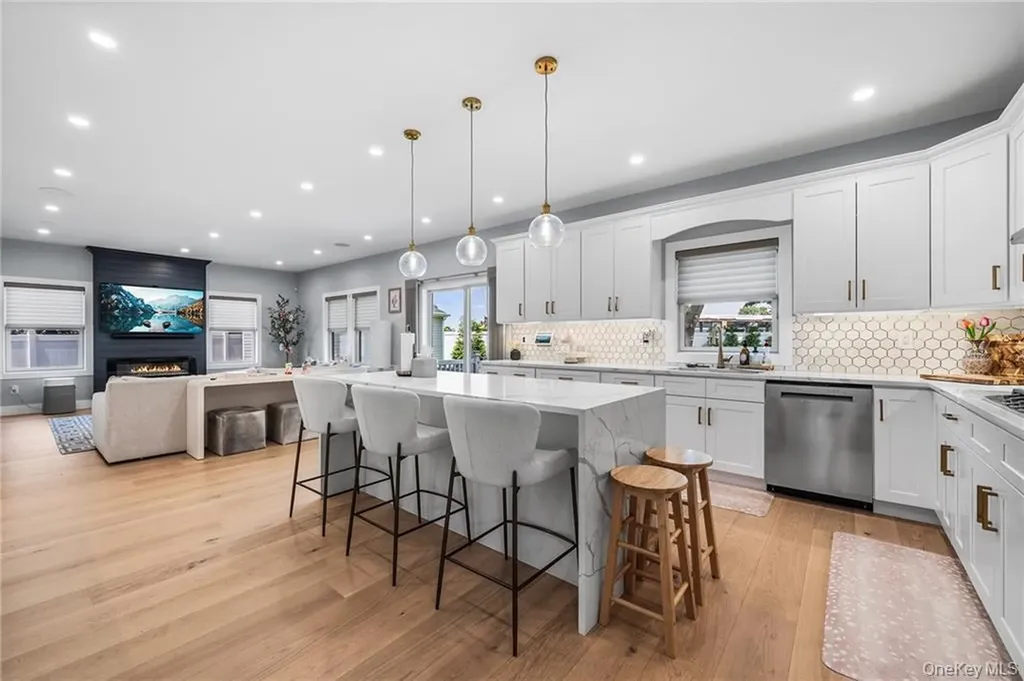 4037 Jean Avenue Bethpage NY 11714